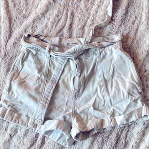 BILLABONG HIGH WAIST LIGHT DENIM TIE SHORTS- size 30